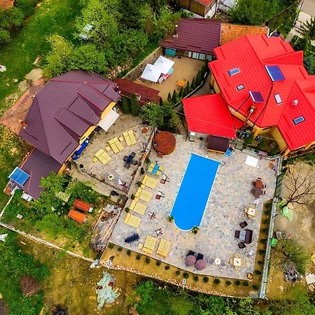Pensiunea Portas Resort Slănic Exterior foto