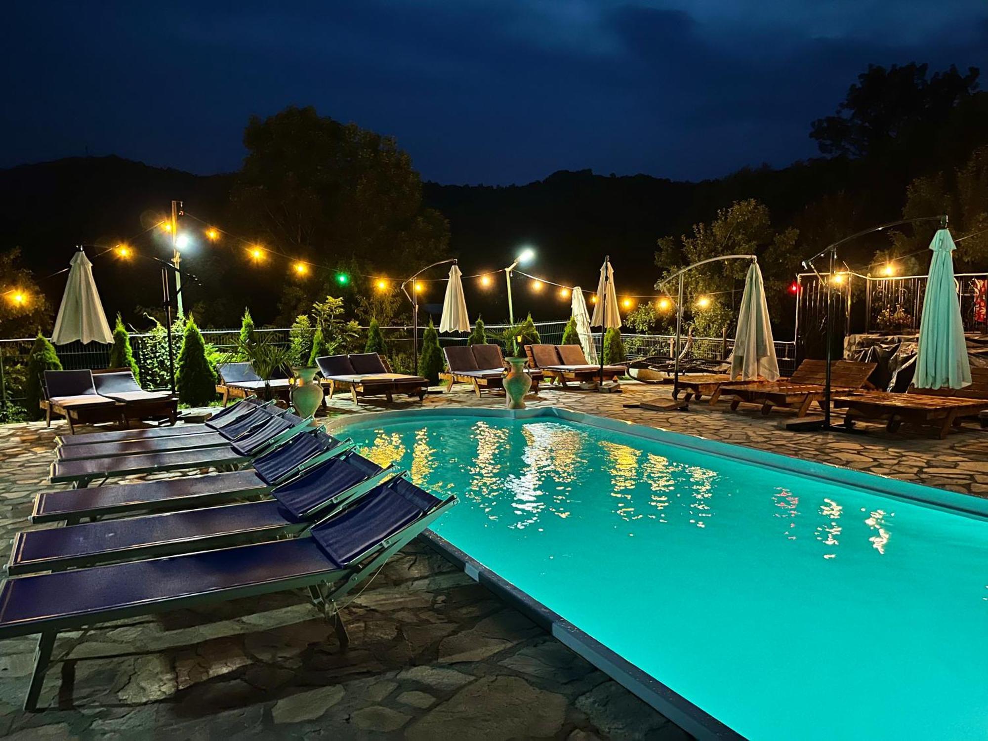 Pensiunea Portas Resort Slănic Exterior foto